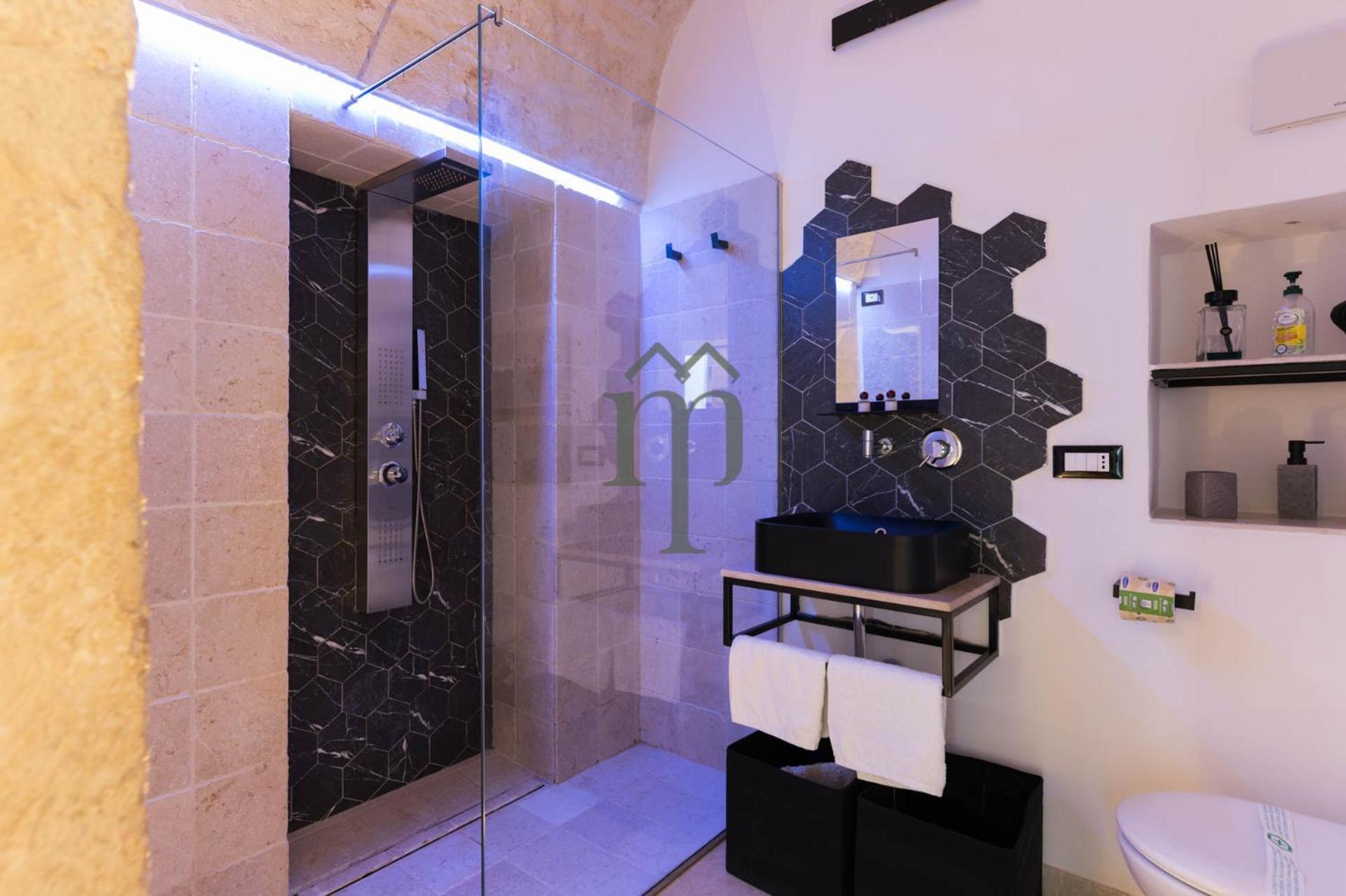 Dimora Matteotti By Meravigliosa Puglia Realestate オストゥーニ エクステリア 写真