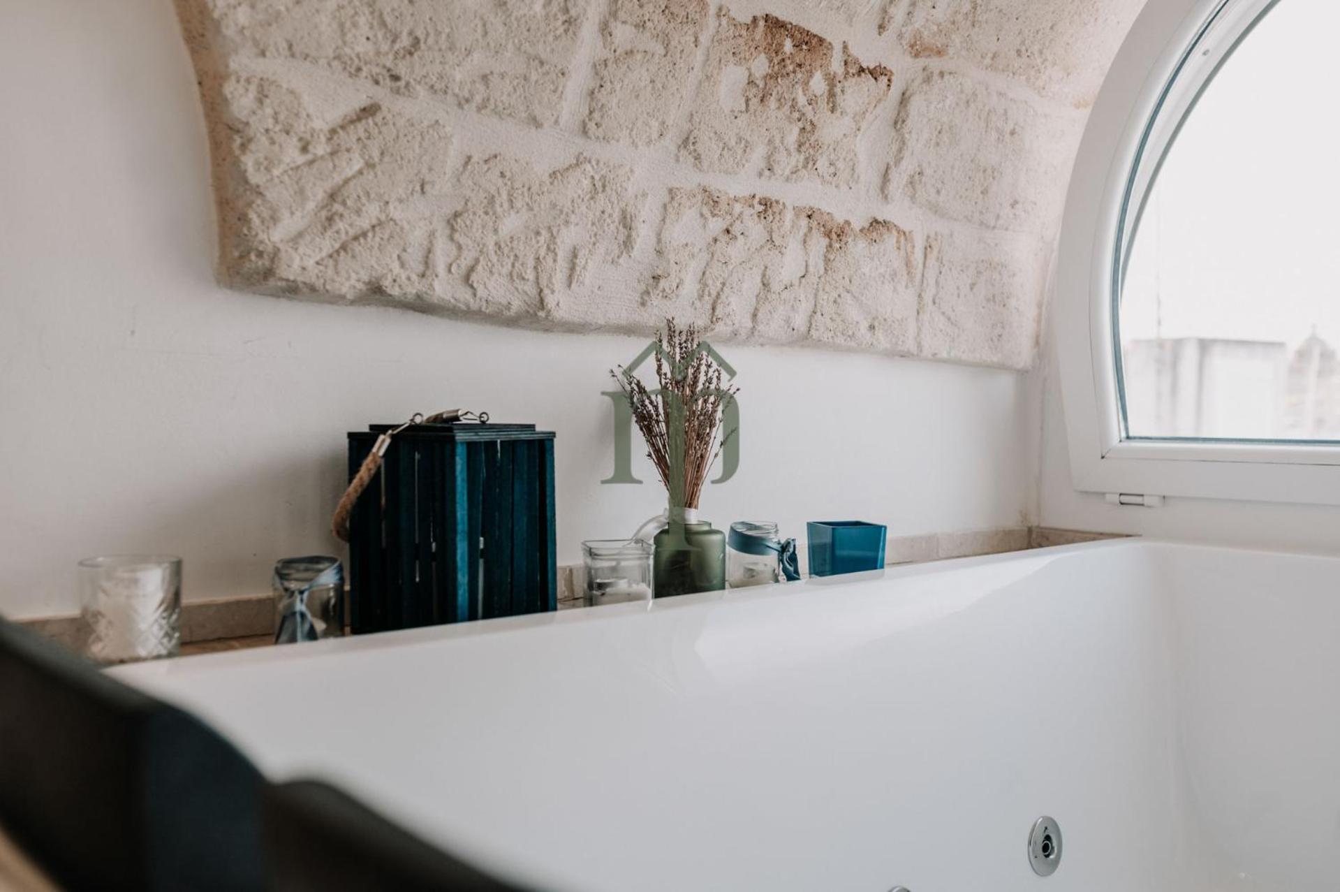 Dimora Matteotti By Meravigliosa Puglia Realestate オストゥーニ エクステリア 写真