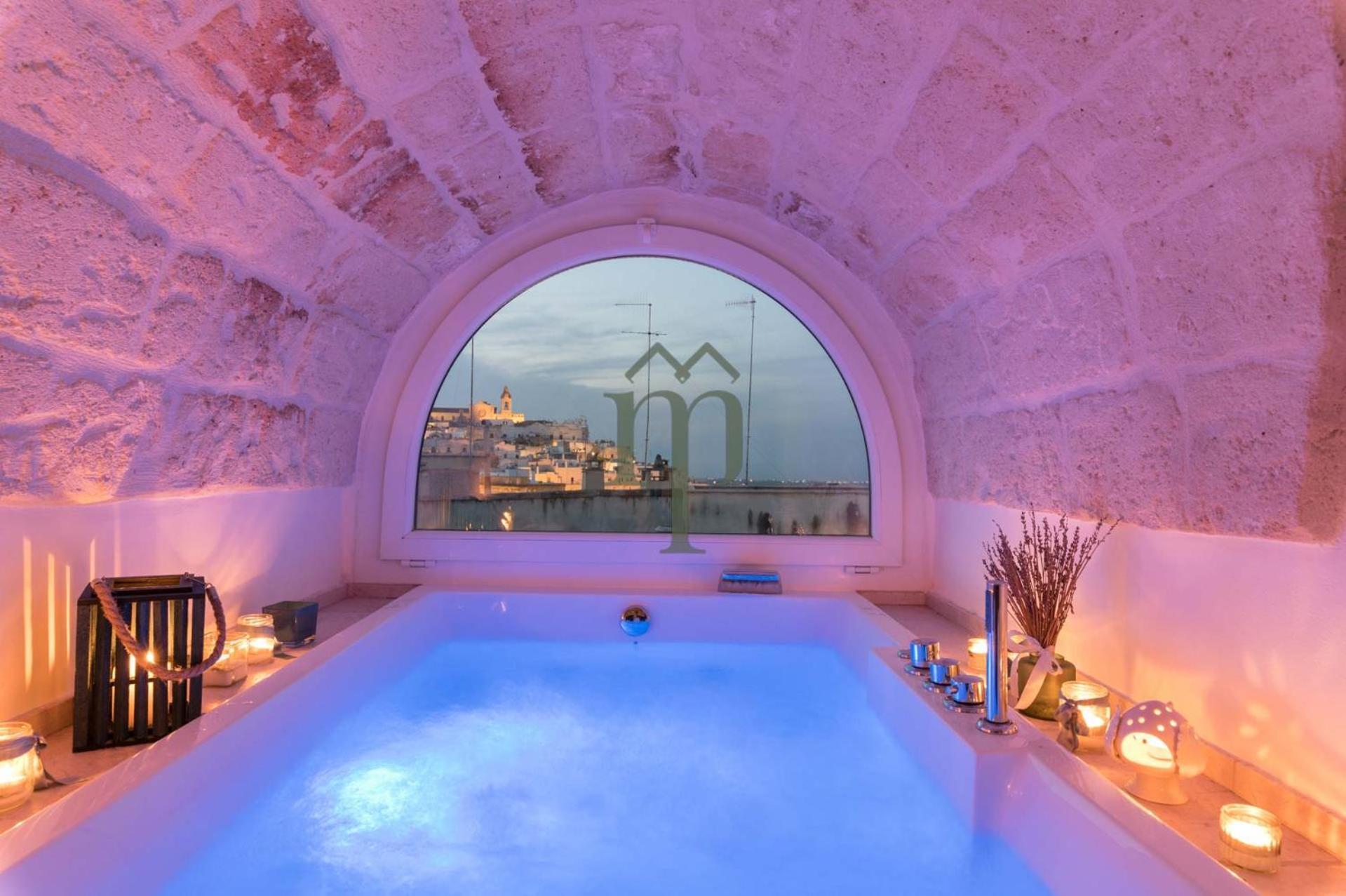 Dimora Matteotti By Meravigliosa Puglia Realestate オストゥーニ エクステリア 写真